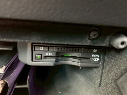 【友達追加の方法①】LINEで「@391tycna」を検索して友達追加できます。