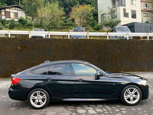 【ご来店】電車でお越しの場合は大雄山線「塚原」駅までお越しいただければ駅までお迎えに上がります。