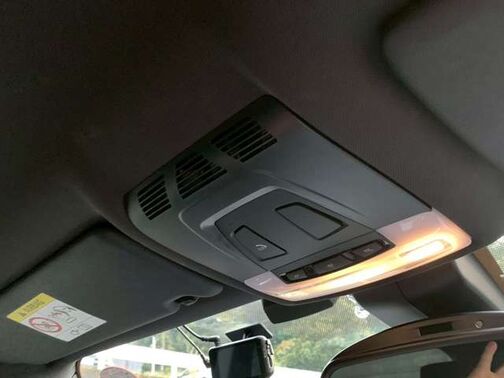 【お車探し】お客様のご要望に応じて、仕入れのプロがお客様と一緒にご希望のお車をお探しさせて頂くサービスをご提供しています。ご遠慮なくお申し出ください。