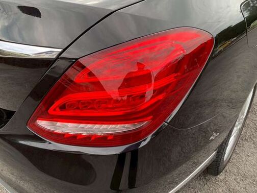 v【仮審査申込】当社公式LINEから詳しくご案内しています。まずは、次の①～③の中からやりやすい方法で友達追加をお願いします。