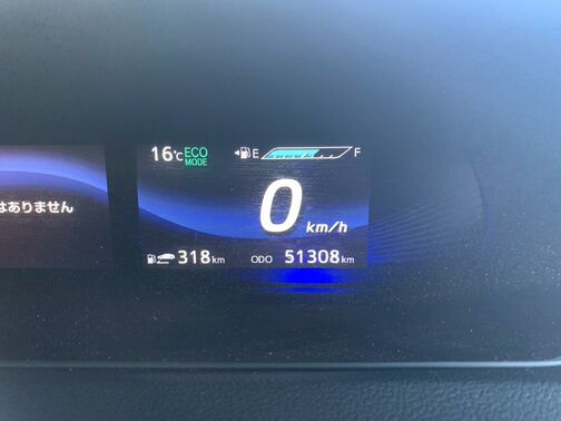 【友達追加の方法②】車両画像の2枚目のQRコードをLINEで読み込んで友達追加できます。