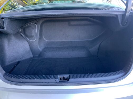 友達登録が終わりますと、ご案内のメッセージが流れます。メッセージに従いご返信をお願いします。