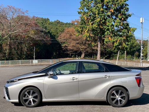 【廃車の無料引取り】当社は他社で購入された場合でも走行不能車や廃車の無料引き取り大歓迎です。「LINEでお問い合わせ」から車検証・車両の写真とご希望金額をお送りください