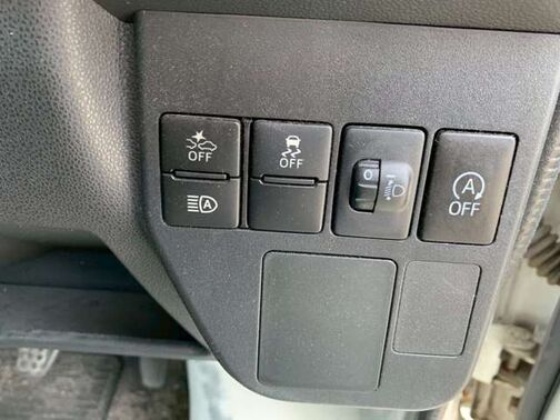 【お車探し】お客様のご要望に応じて、仕入れのプロがお客様と一緒にお車をお探しさせて頂くサービスを展開しております。