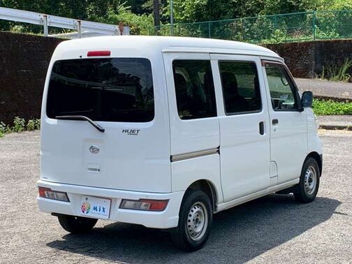 LINEをご利用でないお客様は mixllc.line@gmail.com にご連絡ください。メールでご案内を差し上げます。