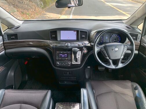 【仮審査】公式LINEにご登録いただきましたら、仮審査の資料をお送りいたします。まずは、LINE ID　@391tycnaを友達追加してください。