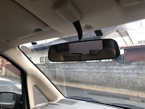 見やすいルームミラーです♪