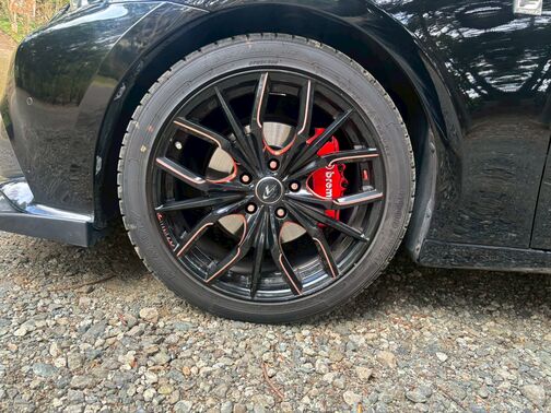 仮審査は公式LINEから簡単にお申し込み頂けます。LINEで上記QRコードを読み込んでお気軽にお申し込みください。LINE ID検索の場合は@567fslwuです。