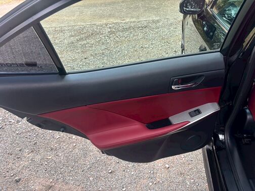 【仮審査】公式LINE ID　@567fslwuを友達追加よろしくお願いいたします。