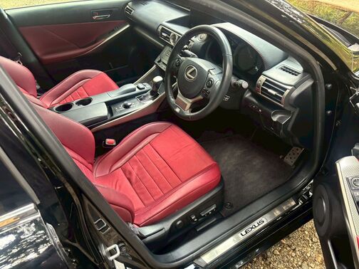 【自社ローン】頭金なし、保証人なし、最大84回までOKです。他でローンの審査が通らなかった方も審査の対象です。仮審査のお申し込みは公式ライン@567fslwuを登録してください。