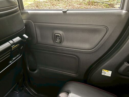 【仮審査】公式LINE ID　@567fslwuを友達追加よろしくお願いいたします。