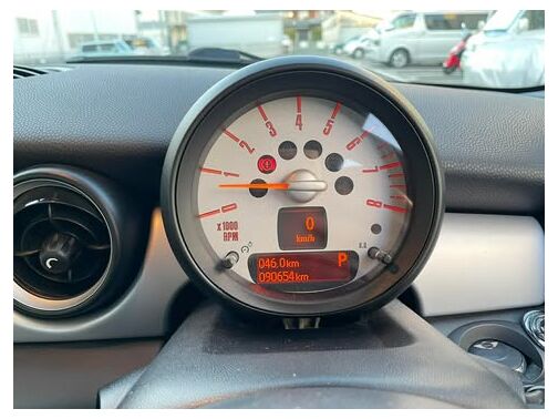 走行距離は90,654km！まだまだ活躍できる1台です♪