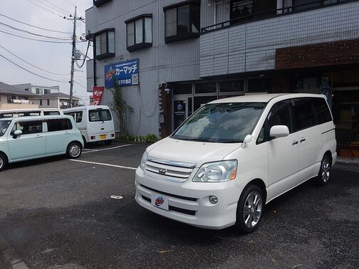 国産車 トヨタ 自社ローンご相談下さい ノア 自社ローン専門 中古車販売 カーマッチ