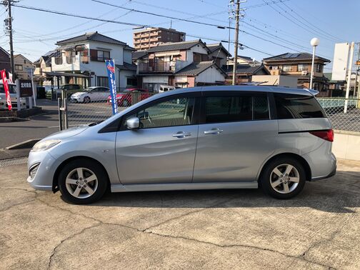 国産車 マツダ プレマシー 自社ローン専門 中古車販売 カーマッチ