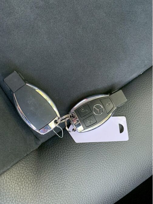 【ご案内】当店の近くの小田原で美味しいお魚料理を食べられます。箱根湯本も近くにあり、日帰り温泉も楽しめます。ご来店のお帰りに是非お立ち寄りください。