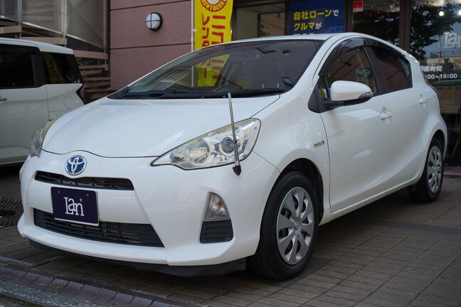 人気色の白色で大変綺麗な状態です！