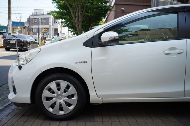 人気色の白色で大変綺麗な状態です！