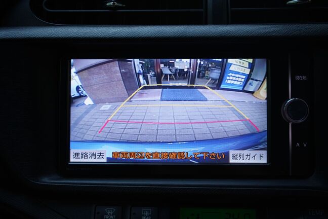 バックカメラ付き、後方確認も安心です！