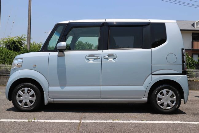 この度は当店のお車をご覧になっていただき、誠にありがとうございます。ぜひじっくりとご検討下さい。気軽にお問合せ・お見積りお待ちしております。