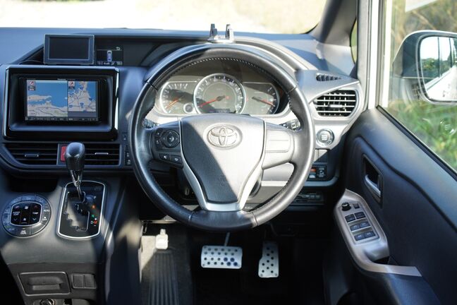 傷、汚れ等少なく綺麗なインパネ回りです！