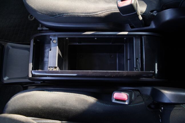 小物などの収納も可能!