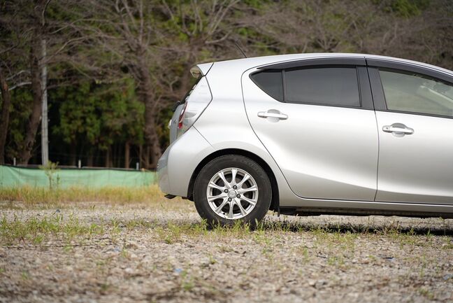 アクアは「燃費の良さ」「取り回しの良さ」「低価格」などで、多くの人に支持されているモデルです！【アクア】