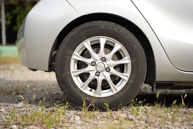 社外アルミホイール装着！【アクア】