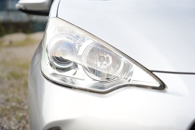 ハロゲンヘッドランプ仕様です！【アクア】