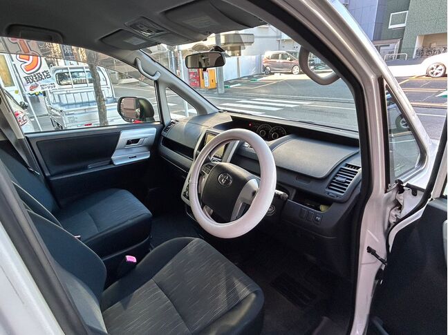 まだまだ奇麗な内装