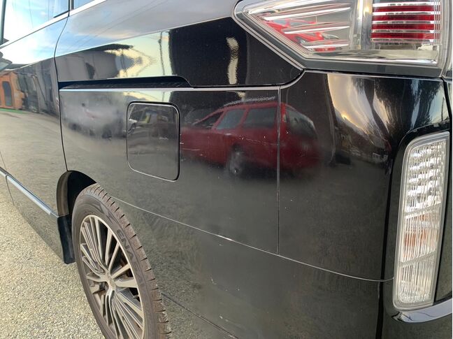 ご返信頂くと、当社の自社ローンの特徴について、詳しくご案内させて頂きますので、まずは公式LINEの友達登録をお願いします