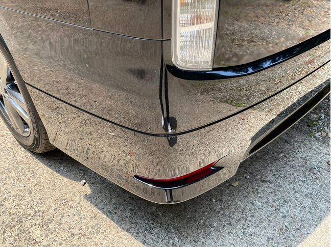 【友達追加の方法②】車両画像の2枚目のQRコードをLINEで読み込んで友達追加できます。