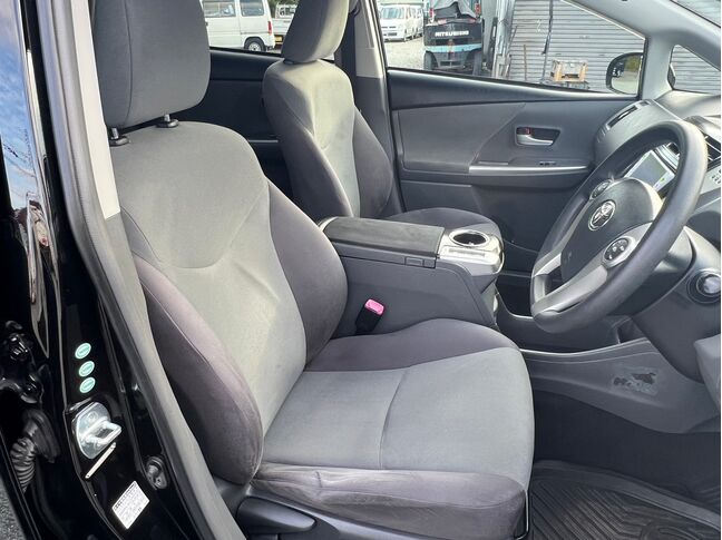 【友達追加の方法①】LINEで「@391tycna」を検索して友達追加できます。