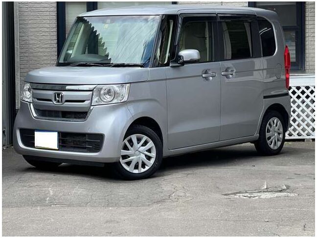 地方（札幌市外・道外）の方は、別途陸送費用と名義変更費用、車庫証明費用がかかります。詳しくは担当までお声がけください。