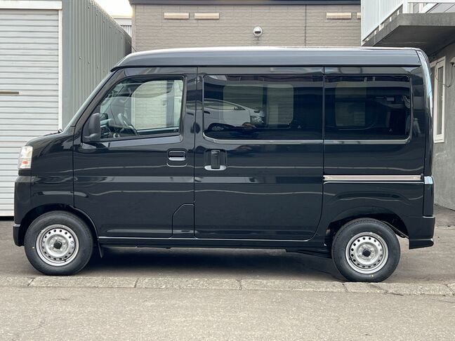 タイヤ＆ホイール、バッテリー等格安にてご提供致します。お問合せ下さい。