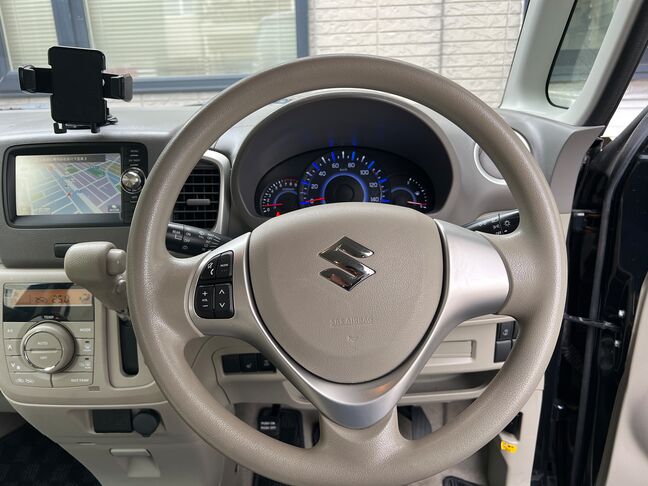 内外装美車、価格が安くても一切手抜きは致しません。全車整備、点検渡しにて安心、安全をお届け致します。