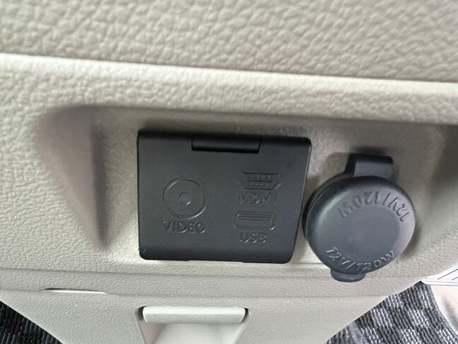すぐにお車が必要なお客様に、無料でレンタカー（保険付）を貸し出しております。お急ぎのお客様も安心してお越しください。
