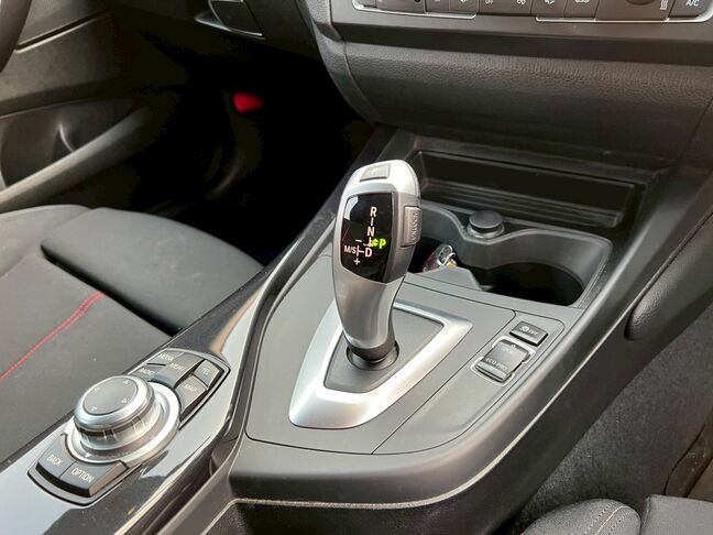 【ご案内】当店の近くの小田原で美味しいお魚料理を食べられます。箱根湯本も近くにあり、日帰り温泉も楽しめます。ご来店のお帰りに是非お立ち寄りください。