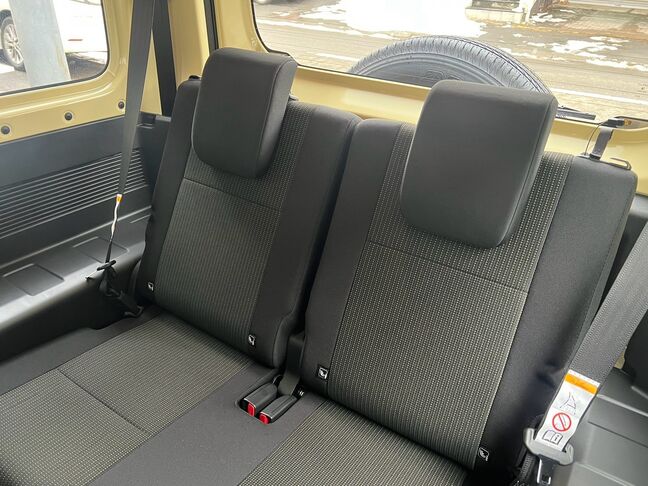 軽自動車なら、どんな状態のお車でも1万5千円以上でお引き受け致します。登録済未使用車