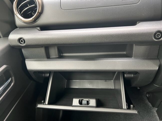 売り切れ御免、早いもの勝ちです。登録済未使用車