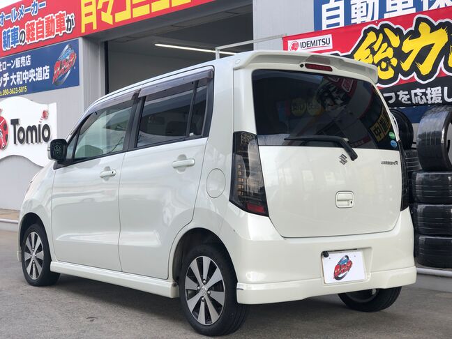 燃費がいい◎　ETC、ドラレコ、ナビ付き◎　　社外LEDテール(*´▽｀*)　　　　　　　　　　　　　　　　　　　　　　　　　　
　　　　　　　　気になる方はお気軽に問い合わせください♬