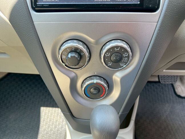 下回りの錆や腐食が気になる方は、塗装も可能です。お気軽にお声掛け下さい。