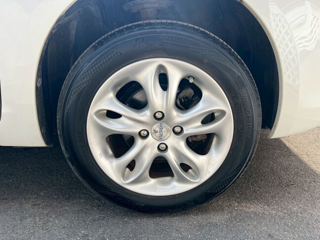 軽自動車なら、どんな状態のお車でも1万5千円でお引き受け致します。