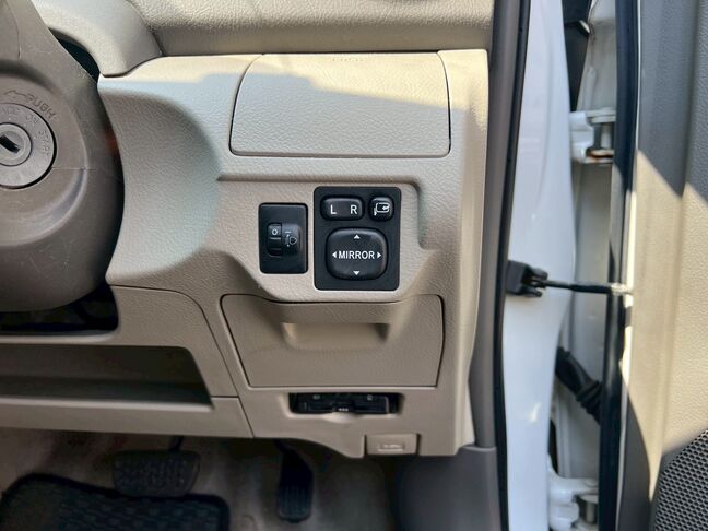 当店では、お急ぎのお客様に無料でレンタカーをお貸出ししております。ご契約後、即日引渡しOKです。