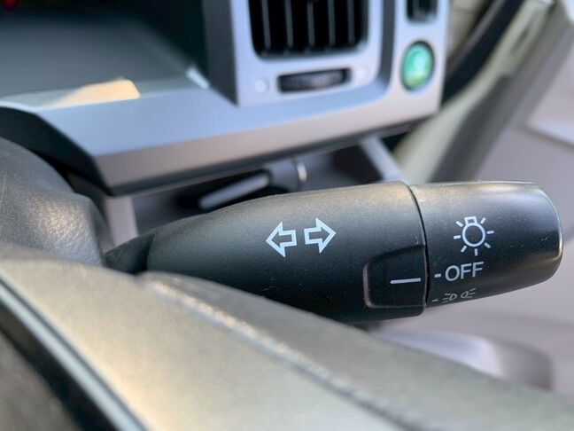 【全国へ納車可能】遠方の方でもご購入頂けるように陸送輸送を安価なお値段で承っています。【返品保証有り】ご遠方のお客様には一週間の返品保証付きです。