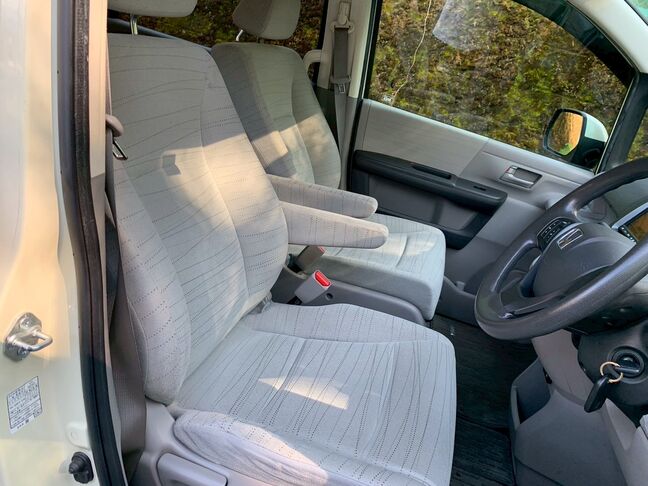 LINEをご利用でないお客様は mixllc.line@gmail.com にご連絡ください。メールでご案内を差し上げます。