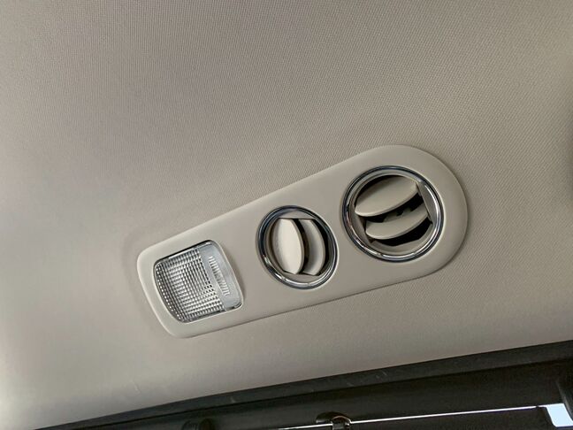 LINEをご利用でないお客様は mixllc.line@gmail.com にご連絡ください。メールでご案内を差し上げます。