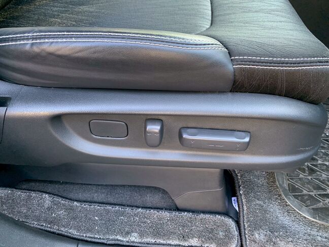 【営業時間】10時～18時です。よろしくお願いいたします。