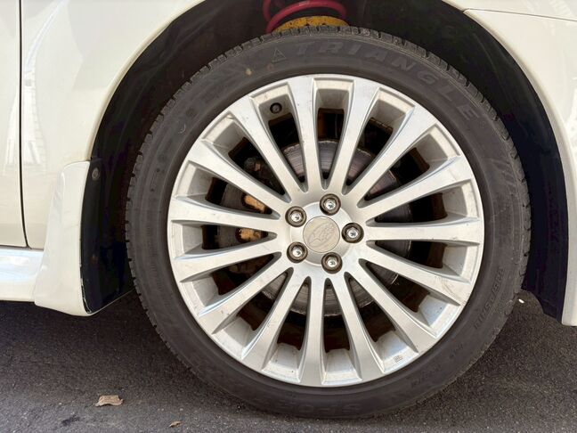 車検、板金、オイル交換等何でもご相談下さい。親切・丁寧に対応致します。