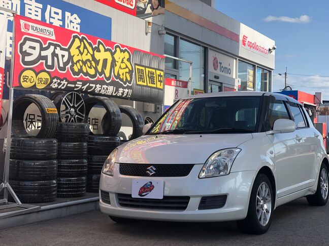 シートカバー◎　ETCナビ付き◎　　コンパクト(*´▽｀*)　　　　　　　　　　　　　　　　　　　　　　　　　　
　　　　　　　　気になる方はお気軽に問い合わせください♬