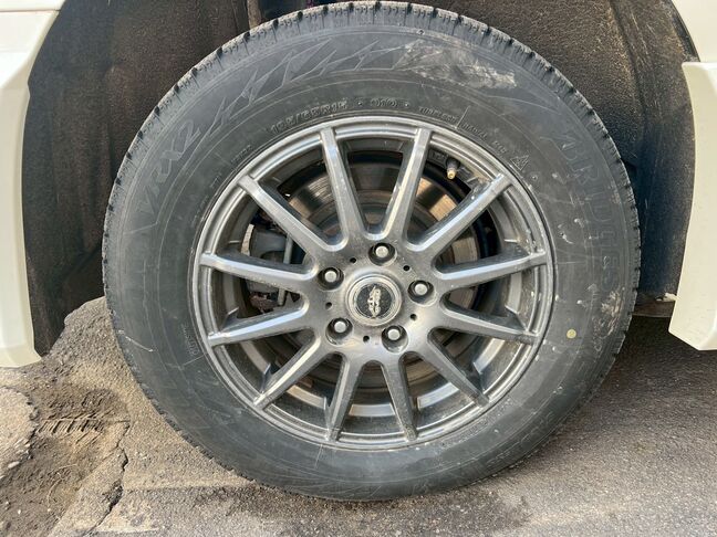 普通自動車なら、どんな状態のお車でも4万円以上でお引き受け致します。